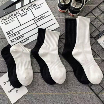 🧦 Official Store: Collection of long, mid-length, and short socks. Soft, stretchy, and non-slip.